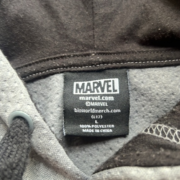 Disney Marvel The Punisher Skull Gray Hoodie Sweatshirt - Picture 4 of 4